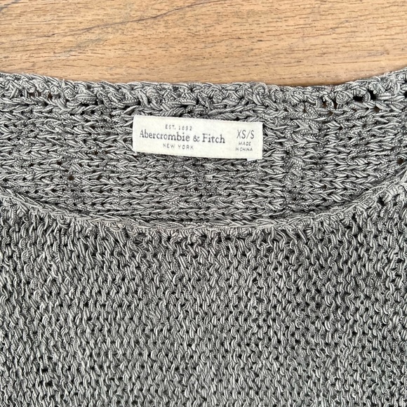 Abercrombie & Fitch Grey Sweater Top - Picture 9 of 10